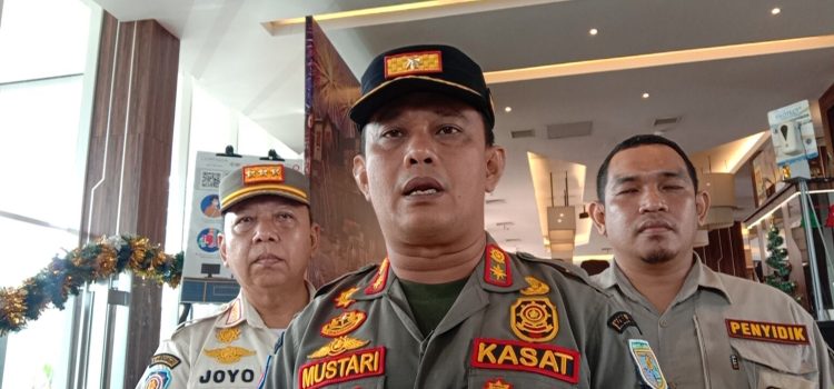 Kepala Satuan Polisi Pamong Praja (Kasatpol PP) Kota Jambi, Mustari Affandi, usai acara Rakor Trantibum di Hotel Luminor Jambi, Rabu (28/12). Foto: Meli/Ampar