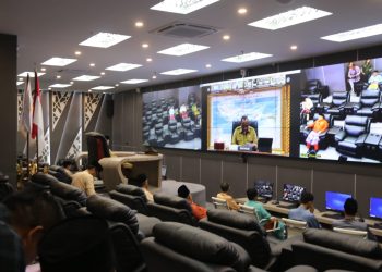 Rapat Secara Virtual Bersama Kemendagri RI dan Kemenkes RI dalam Rangka Pencabutan PPKM. Foto: Alan/Ampar