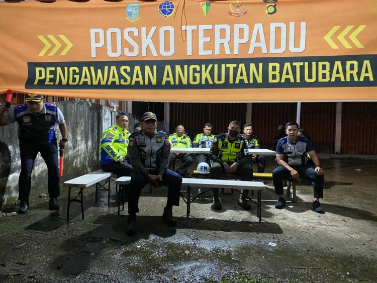Tim Terpadu Pemkot Jambi / ( Foto: Meli/Ampar)