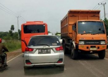 Suasana Jalan di Mendalo, Selasa (2/1). Foto: Meli/Ampar