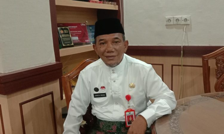 Jangcik Mohza, Ketua Panitia HUT ke 66 Provinsi Jambi saat ditemui Ampar.id di ruang kerjasnya/ (Foto: Melly /ampar)