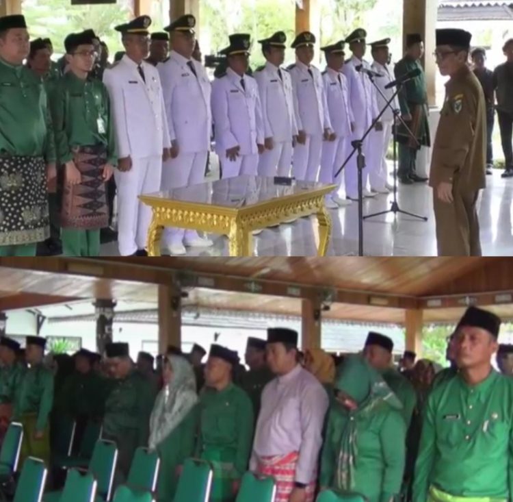 Pelantikan 136 pejabat mulai dari Eselon II, III dan IV, bertempat di serambi rumah dinas Bupati Batang Hari pada, Senin  (16/01). Foto: Ari/ Ampar