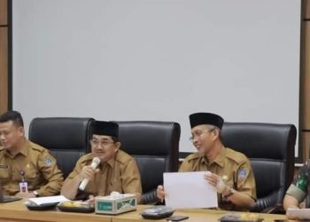 Bupati Tanjab Barat, Anwar Sadat pimpin Rapat Pelaksanaan Konvergensi Percepatan Penurunan Stunting Kabupaten Tanjung Jabung Barat. Foto: Fir