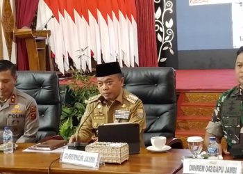 Rapat koordinasi (Rakor) bersama forkopimda dalam menindaklanjuti permasalahan transportasi jalan batu bara. Foto: Meli/ Ampar