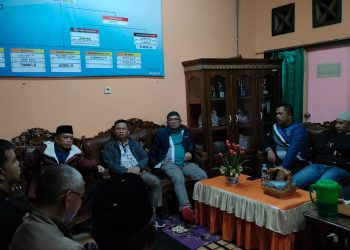 Gubernur Jambi Al Haris Turun Langsung Pantau Evakuasi Hellikopter Yang Ditumpangi Kapolda Jambi/ (Foto: riki)