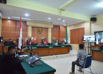 Sidang Vonis Sopir Batu Bara di PN Jambi/ (Foto: Melli/ Ampar)