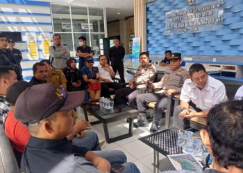 BWSS VI Jambi Didemo AWASI Soal Proyek Rp18 Miliar di Danau Sipin/ Foto: erfan