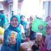 Ketua TP PKK Provinsi Jambi, Hesti Haris saat di pasar murah. Foto: Harun