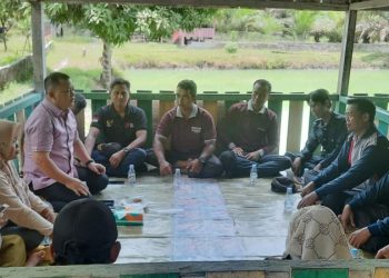 Anggota DPRD Provinsi Jambi dari Fraksi Partai Demokrat Ahmad Fauzi Ansori saat reses di Margo Tabir. Foto: Afm