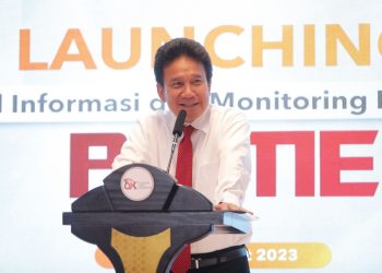 Wakil Ketua Dewan Komisioner OJK Mirza Adityaswara. Foto: Humas OJK