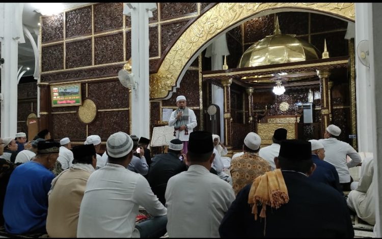 Gubernur Jambi Al Haris imbau masyarakat hormati bulan Ramadan. Foto: Riky