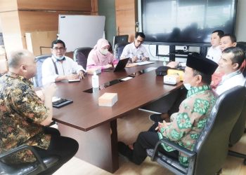 Bupati Merangin, Mashuri bersama rombongan berkunjung ke Kemenkes RI. Foto: Teguh