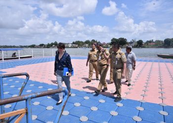 Tim TFURP Singapura Tinjau Danau Sipin Lokasi Proyek Ketahanan Iklim/ Foto: Melli/ Ampar