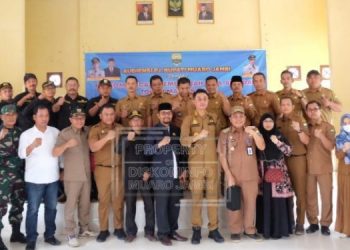 Pj Bupati Muaro Jambi Kunker Ke Sungai Bahar di Aula Kantor Camat Sungai Bahar, Senin (6/3/23). (Dok.Kominfo)