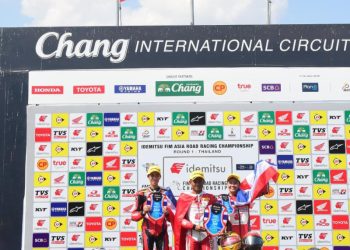 Pebalap binaan PT Astra Honda Motor (AHM) dua kali pengibaran bendera Merah Putih pada seri pembuka ajang balap Asia Road Racing Championship (ARRC) 2023. Foto: Humas Honda