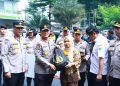 Ribuan Paket Sembako dari Kapolri Disebar ke Masyarakat di Slum Area Jaksel/ Foto: humas Polri