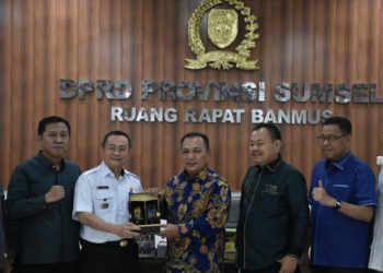 Banmus DPRD Jambi stuba ke DPRD Sumsel, Kamis (23/2). Foto: Humas DPRD