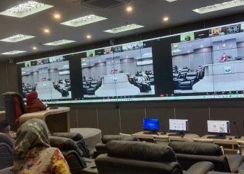 Sosialisasi penurunan stunting di Provinsi Jambi melalui zoom mettinng (daring) di ruang JDAC kantor Gubernur, Kamis (30/3). Foto: Meli/ Ampar