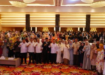 Gubernur Jambi, Al Haris hadiri pelepasan siswa kelas XII SMA Negeri 1 Kota Jambi. Foto: Dok Kominfo Prov Jambi