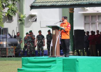Gubernur Jambi, Al Haris pimpin Apel Siaga Karhutla, Senin (8/5). Foto: Dok Kominfo Prov Jambi
