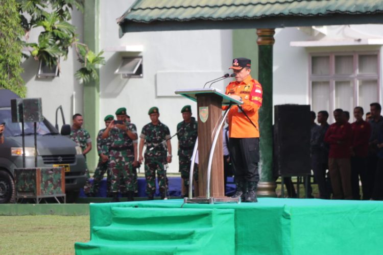 Gubernur Jambi, Al Haris pimpin Apel Siaga Karhutla, Senin (8/5). Foto: Dok Kominfo Prov Jambi