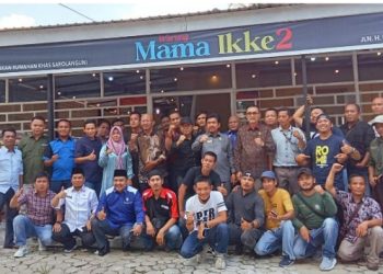 Pimpinan DPRD Sarolangun Silaturahmi Bersama Awak Media, Senin (15/5). Foto: Fdn/ Ampar