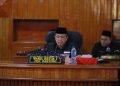 DPRD Kabupaten Bengkulu Selatan melaksanakan rapat paripurna dengan agenda mendengarkan jawaban Eksekutif atas pandangan umum Fraksi terhadap Lima Raperda. Jumat (19/05)/ Foto: Doni/ Ampar