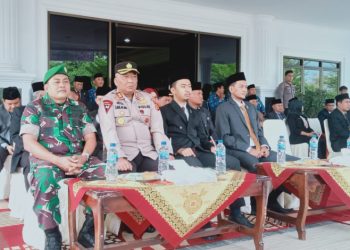 Pemerintah Kabupaten Sarolangun gelar upacara Hari Kebangkitan Nasional ke-115, di Halaman Kantor Bupati Sarolangun,Senin (22/5). Foto: Fdn/ Ampar