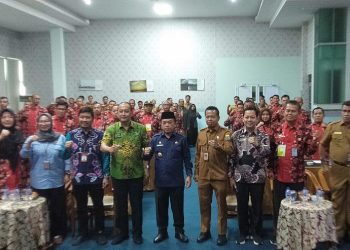 Gubernur Jambi Al Haris hadiri rakor kepemudaan. Foto: Meli/ Ampar
