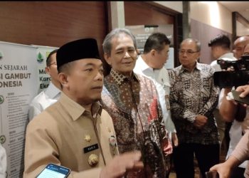 Al Haris Gubernur Jambi saat di wawancarai awak media  Rabu 14 Juni 2023/ Foto: Riky