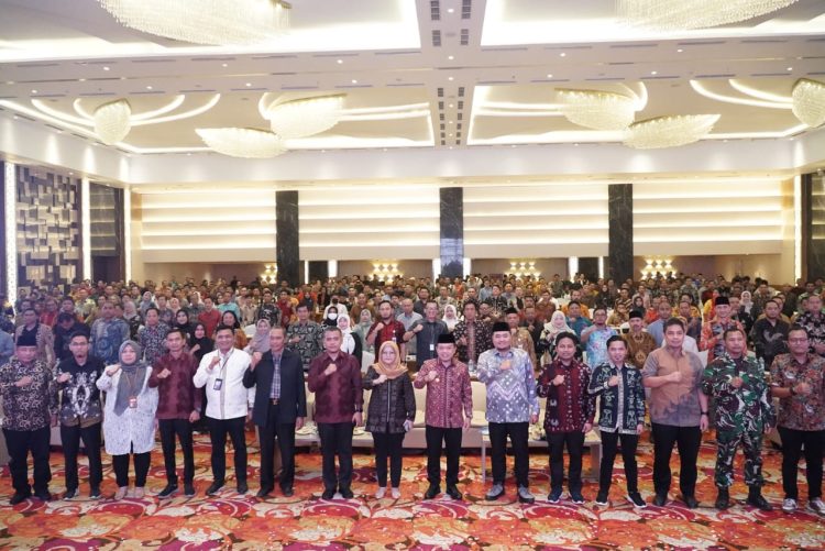 Rapat koordinasi nasional pencegahan pelenggaran dan sengketa proses Pemilu 2024. Foto: Aln/Ampar