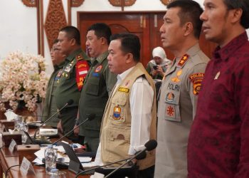 rapat koordinasi Karhutla Provinsi Jambi 2023 yang berlangsung di auditorium rumah dinas Gubernur Jambi, Selasa (18/07/2023)/ Foto: Alan