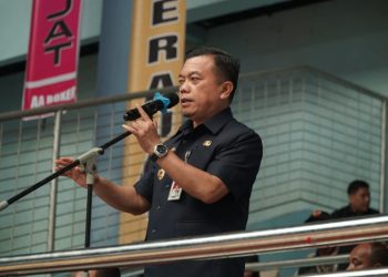 Gubernur Jambi, Al Haris saat buka Kejuaraan Tarung Derajat Porprov Jambi ke-XXIII Tahun 2023. Foto: Harun
