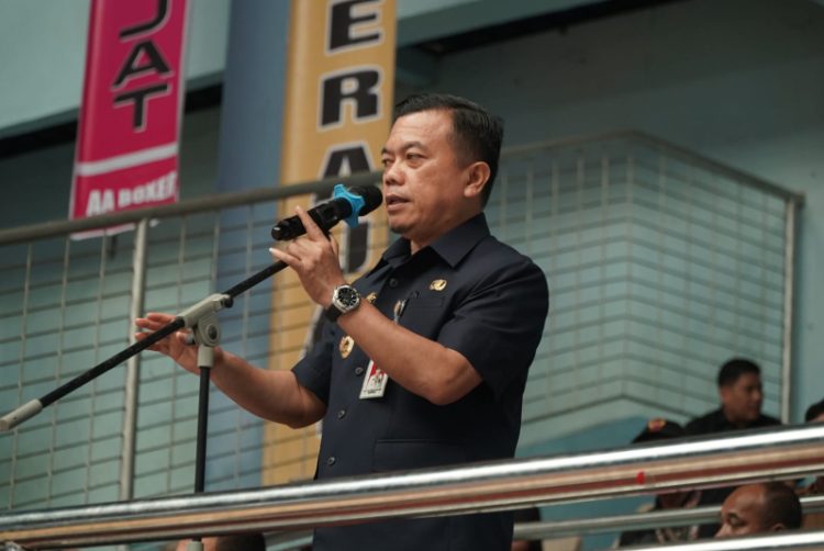 Gubernur Jambi, Al Haris saat buka Kejuaraan Tarung Derajat Porprov Jambi ke-XXIII Tahun 2023. Foto: Harun