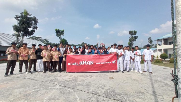 Sinsen Kembali Gelar Edukasi Safety Riding Wujud Sinergi Bagi Negeri/ Foto: Ajeng