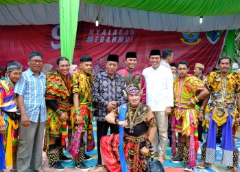 Wagub saat menghadiri Pawai Grebeg Suro se-Kelurahan Sridadi, bertempat di Lapangan Bola Kaki Sridadi, Kabupaten Batanghari, Rabu (19/07/2023)./ Foto: Alan