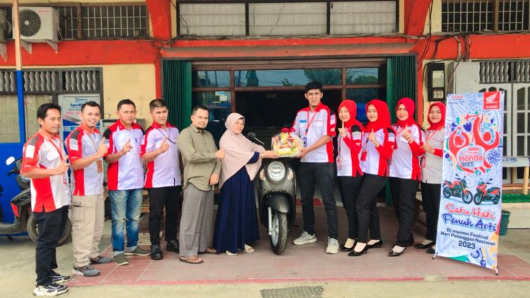 48 Dealer Motor Honda Apresiasi Konsumen Setia/ Foto: ajeng
