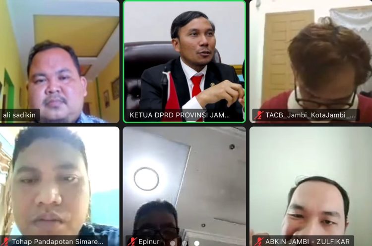 Katua DPRD Edi Purwanto Jadi Pembicara Utama di Refleksi Sumpah Pemuda bersama Forum Dosen Muda Jambi/ (Foto: Hadian)