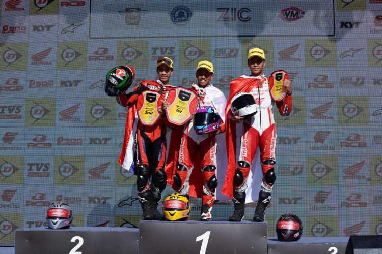 Pebalap Astra Honda pada gelaran Asia Road Racing Championship (ARRC) 2023 di Zhuhai, China. Foto: Humas Honda