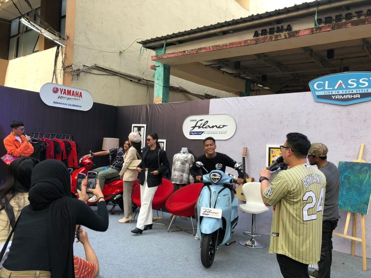 Semakin Lekat Dengan Gaya Hidup Anak Muda, Skutik Classy Yamaha Warnai Pentas Seni dan Musik di Kampus/ Foto: Didit
