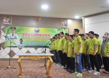 Pj Bupati Merangin Mukti Kukuhkan Pengurus FP Margo Bathin IX Ilir// Foto: Teguh