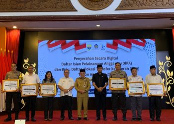 Penyerahan DIPA dan TKD 2024, Edi Purwanto Dorong Pelaksanaan Prinsip Ekonomi/ (Foto: Hadian)