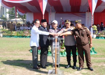 Kapolda Jambi Ikuti Apel Siaga Pengawasan Pemilu Serentak 2024/ (Foto: Lilik/Humas Polda)