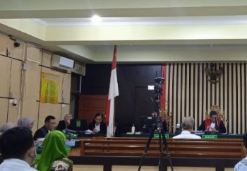 Jaksa Tuntut Yunsak Mantan Dirut Bank Jambi El Halcon 12 Tahun Penjara dan Denda Rp 1 Miliar/ Foto: alan/Ampar