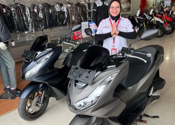 Telah Hadir di Jambi, Big Skutik Premium New Honda PCX160 dengan Warna Terbaru
/ (Foto: Ajeng)