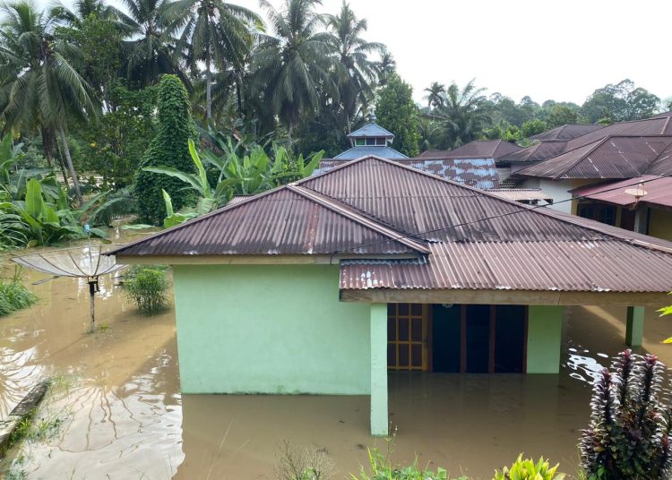 Pengajian ASN, Sekda Merangin Berikan Quis Berhadiah/ (Foto: Riky)