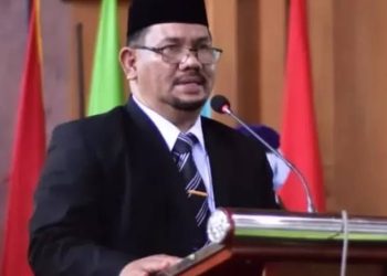 Rektor UIN STS Jambi Asad Isma/ (Foto: Ampar)