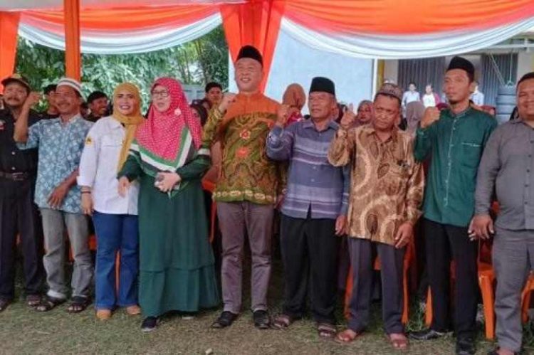 Reses Sidang Pertama 2024, Wakil Ketua Komisi IV Sefty Yuslinah Tampung Aspirasi Masyarakat di Bengkulu Utara/ (Foto: dky/ampar)