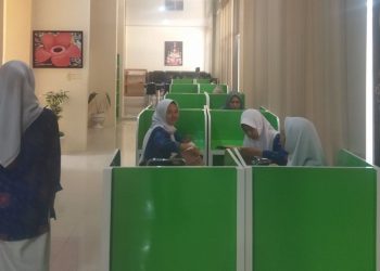 Inovasi Layanan DPK Provinsi Bengkulu Sediakan TV Layar Besar untuk Meningkatkan Wawasan Pelajar/ (foto: diky/ampar)