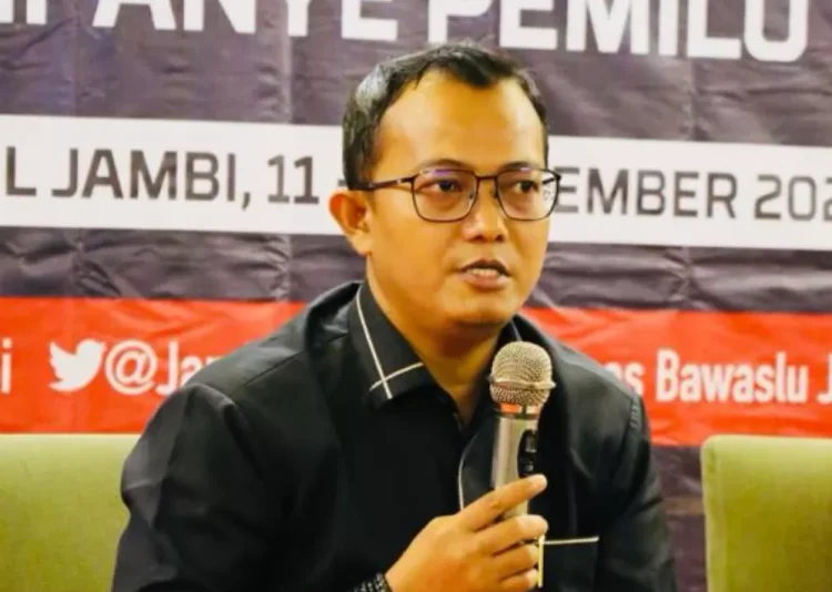 Komisioner KPU Provinsi Jambi, Fachrul Rozi/ (ampar)